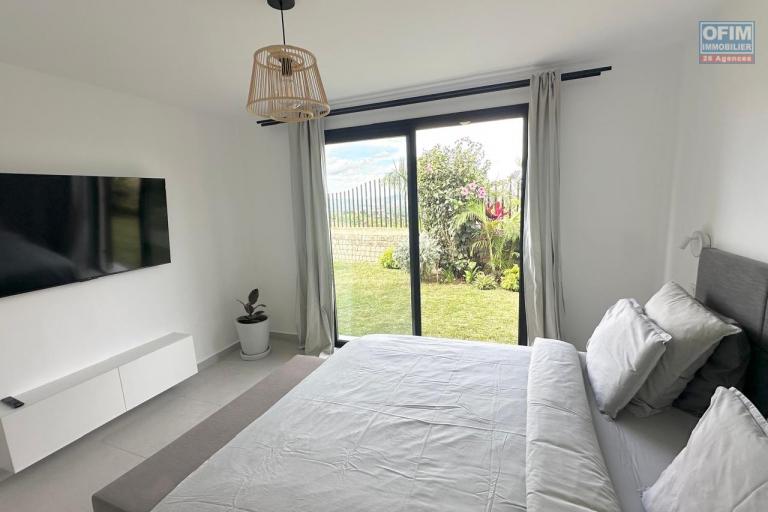 Une villa moderne F5 dans une r&eacute;sidence s&eacute;curis&eacute;e &agrave; Ambatobe