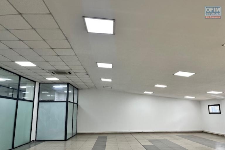 Des bureaux de 150m2 et 225m2 &agrave; Alarobia