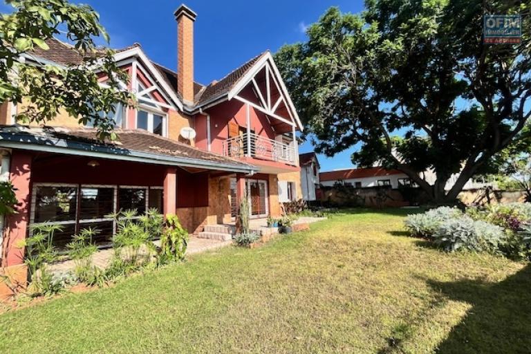 Une villa F4 avec grand jardin &agrave; Ankerana