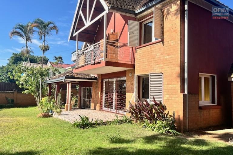 Une villa F4 avec grand jardin &agrave; Ankerana
