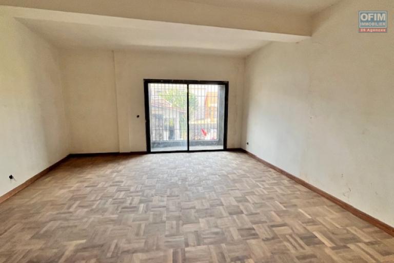 Des appartements T4 de 212m2 chacun &agrave; Miandrarivo Ambanidia