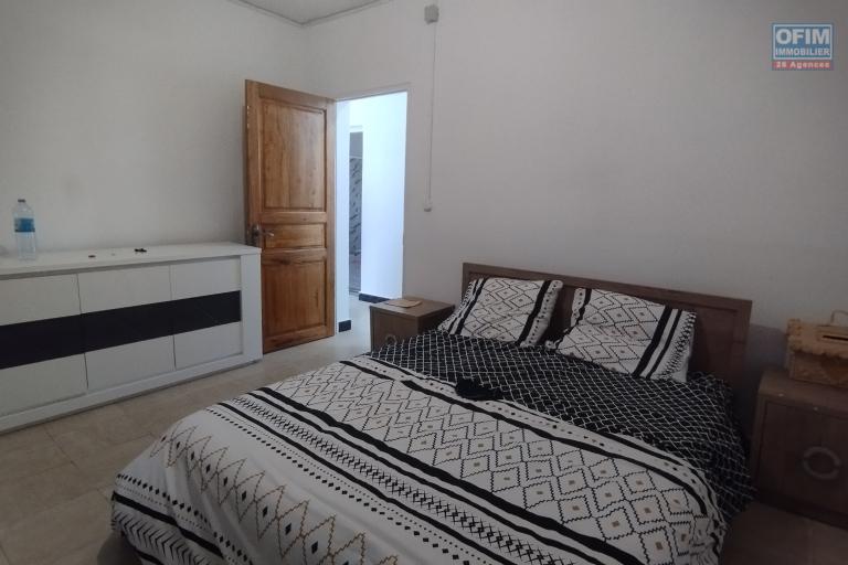 A vendre une villa F5 située à Ambatolampy Tsimahafotsy proche d'Ivato🏡