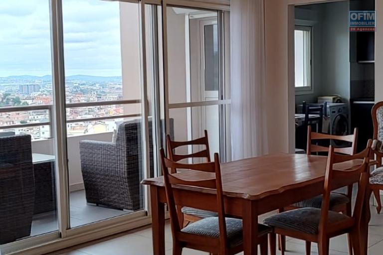 Un appartement T3 meubl&eacute; &agrave; Soavimbahoaka