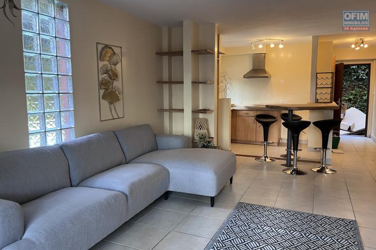A louer Appartement T2 meubl&eacute; dans une R&eacute;sidence s&eacute;curis&eacute;e &agrave; Fort Votron