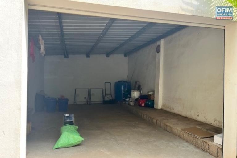 Une villa F3 meubl&eacute;e &agrave; Mhatony Tsarasaotra