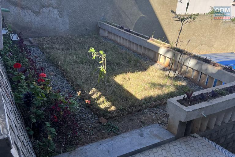 &Agrave; LOUER &ndash; Villa neuve en duplex &agrave; Imerimanjaka Ambohijanaka. PRIX EN BAISSE