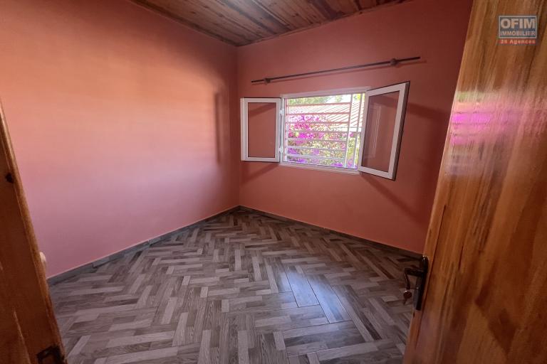 &Agrave; LOUER &ndash; Villa neuve en duplex &agrave; Imerimanjaka Ambohijanaka. PRIX EN BAISSE