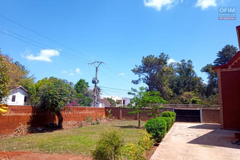 Une maison F4 accol&eacute;e &agrave; Mandrosoa Ivato