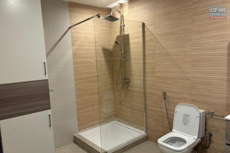 Un grand appartement T5 &agrave; Mahatony Ivandry