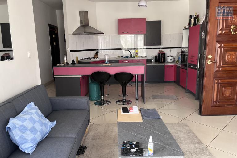 A r&eacute;server pour Septembre un appartement T3 meubl&eacute; dans une r&eacute;sidence s&eacute;curis&eacute;e &agrave; Ambatobe
