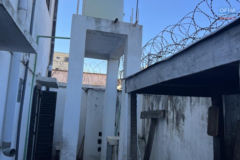 &Agrave; LOUER &ndash; Ensemble de deux maisons neuves &agrave; Betafo Ambohimangakely