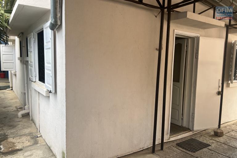 À VENDRE – Domaine de réception et de loisirs à fort potentiel à Mandrimena – Iavoloha