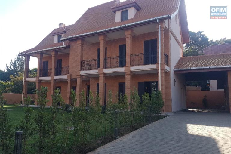 Une villa F6 de style architectural traditionnel F6 &agrave; Ankorondrano
