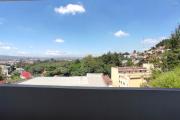 Prix en baisse!!!Vente d'une spacieuse villa de type F6  avec piscine et toit terrasse  avec vue imprenable situ&eacute;e &agrave; Tsimbazaza