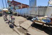 RARE A vendre terrain de 2143 M2 Bord de la boulevard d'europe contact rapide Mr Jacky