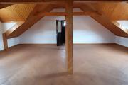 A VENDRE une propri&eacute;t&eacute; de 2250m2 avec maison F8 , salle &eacute;v&egrave;nementielle et piscine &agrave; Alasora , c contact Francia