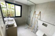 Une villa moderne F5 dans une r&eacute;sidence s&eacute;curis&eacute;e &agrave; Ambatobe