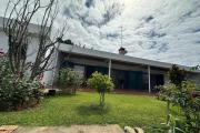 A vendre, une propri&eacute;t&eacute; de 1190 m2, dans le quartier r&eacute;sidentiel d'Androhibe Antananarivo