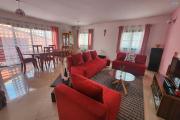 LOYER EN BAISSE - Superbe Duplex meubl&eacute; et &eacute;quip&eacute; T4 &agrave; Amboavahy Andranomena.