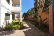 A vendre une villa F5 située à Ambatolampy Tsimahafotsy proche d'Ivato🏡