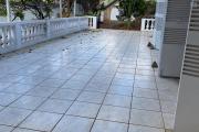 Une villa F6 tout pr&egrave;s du Lyc&eacute;e Fran&ccedil;ais &agrave; Ambatobe