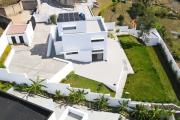 Vente d'un villa F4 neuve d'architecture moderne sur un terrain de 1 259 m2 &agrave; Ilafy Antsapandrano