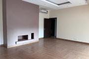 Un appartement T4 dans une r&eacute;sidence s&eacute;curis&eacute;e &agrave; Androhibe