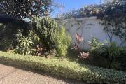 A vendre charmante maison avec grand jardin à Amborompotsy, Baisse de prix!