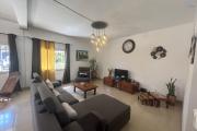 A vendre charmante maison avec grand jardin à Amborompotsy, Baisse de prix!