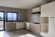 Un appartement T3 sécurisé avec une grande terrasse à Androhibe