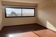 Un appartement T3 sécurisé avec une grande terrasse à Androhibe