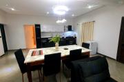 À LOUER – Superbe appartement meublé de haut standing à Ambohinambo