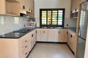 Trois villas neuves en copropri&eacute;t&eacute; avec une piscine &agrave; Ambatobe