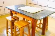 Un appartement T3 meubl&eacute; au rez de jardin &agrave; Ambatobe