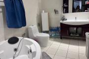 A r&eacute;server pour Septembre un appartement T3 meubl&eacute; dans une r&eacute;sidence s&eacute;curis&eacute;e &agrave; Ambatobe