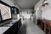 Un grand appartement T5 en duplex meubl&eacute; &agrave; Ambohitrarahaba