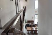 Un grand appartement T5 en duplex meubl&eacute; &agrave; Ambohitrarahaba