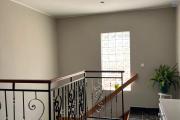Une villa F4 semi meubl&eacute;e avec jardin &agrave; Alasora
