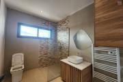 A louer superbe villa neuve de standing type F5 avec piscine &agrave; Mandrosoa Ivato