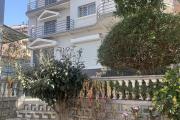 Une maison F8 sur 3 niveaux &agrave; Analamahitsy