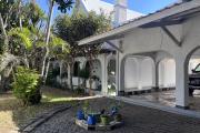 Une belle villa F6 &agrave; Ambatobe tout pr&egrave;s du Lyc&eacute;e Fran&ccedil;ais