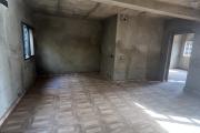A VENDRE- Villa basse &agrave; terminer &agrave; Lohanosy Ambohijanaka Nord - Living