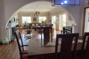 Une villa F6 de type traditionnel avec piscine &agrave; Ambatobe