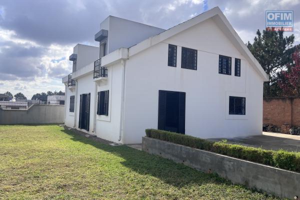 Une villa F5 neuve &agrave; Ilafy Antsampandrano